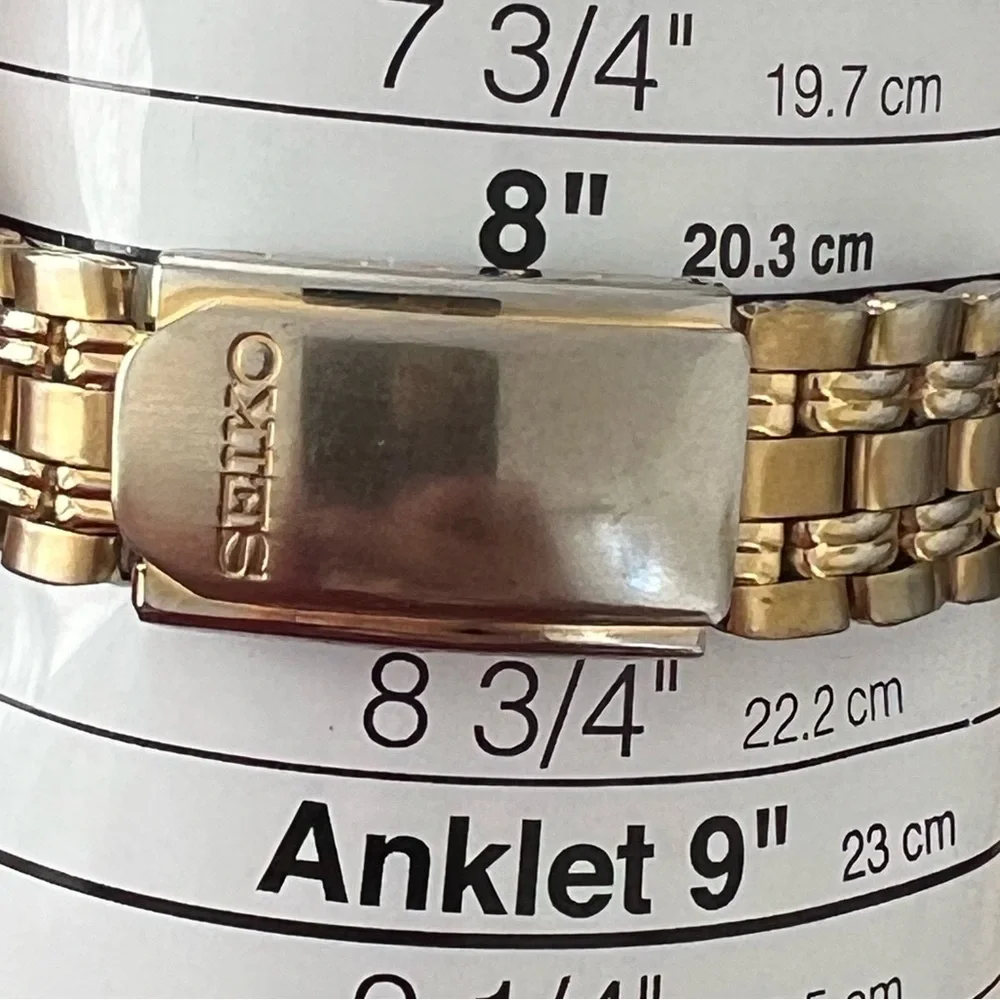 Seiko Kinetic Automatic Men’s Watch Gold-Tone Dial, Case, Bracelet, Date Window